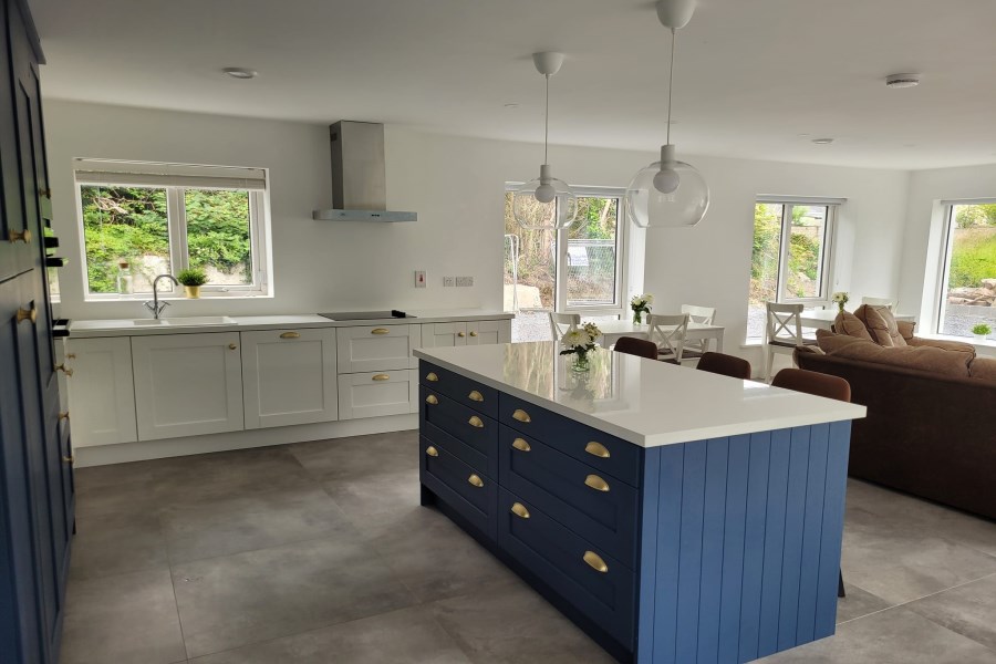Kiernans-Self-Catering-Legan-kitchen null